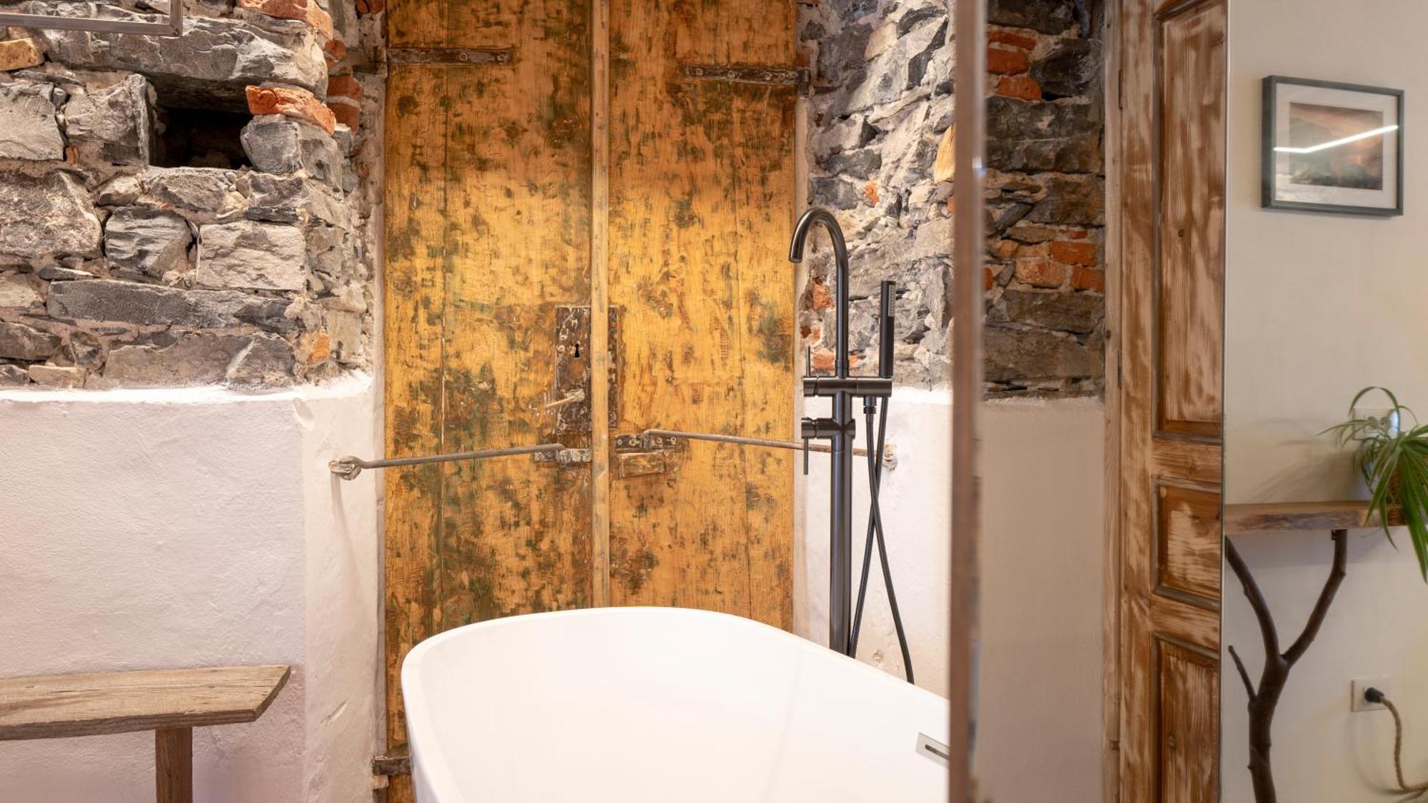 Salice Divino Hotel Lezzeno Cameră foto
